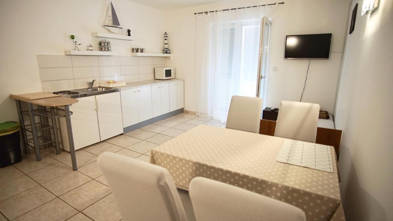 Apartments Victoria Trogir Luaran gambar