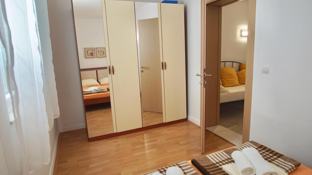 Apartments Victoria Trogir Luaran gambar