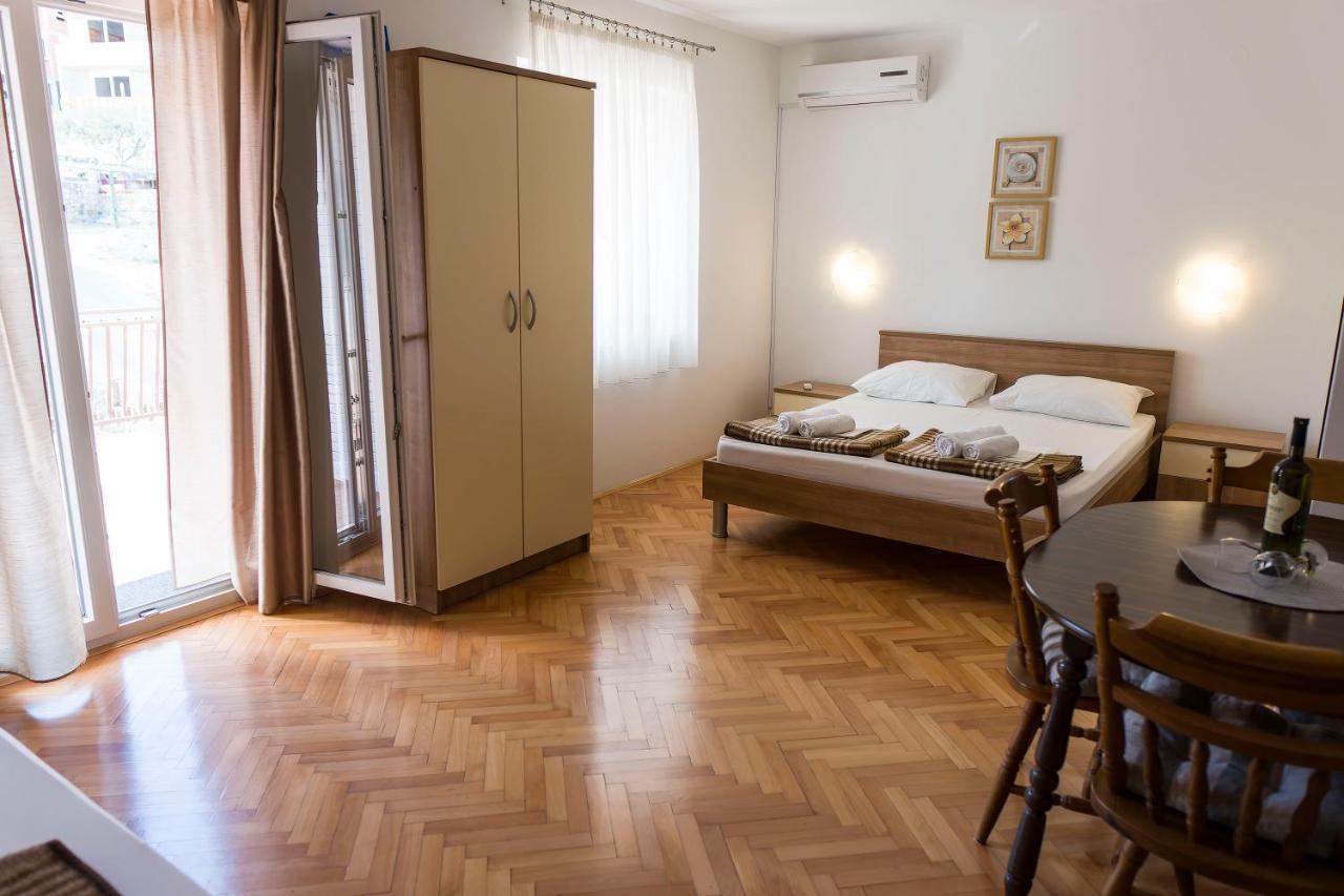 Apartments Victoria Trogir Luaran gambar