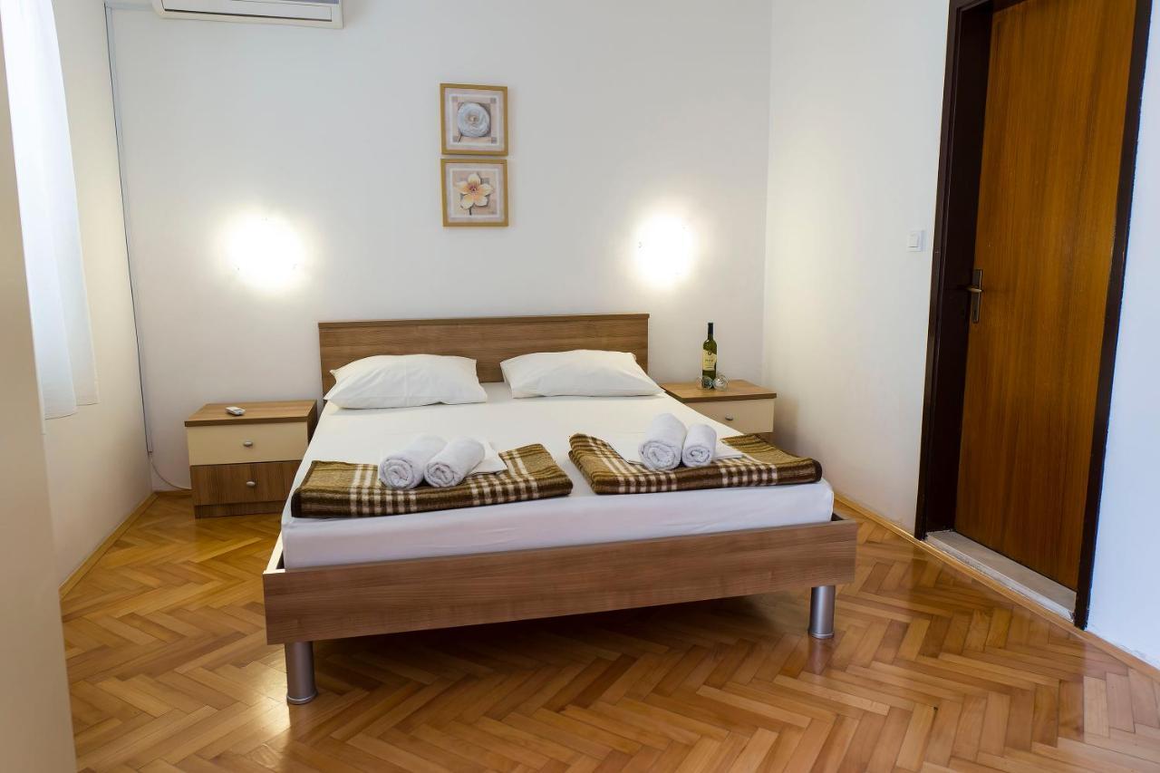 Apartments Victoria Trogir Luaran gambar
