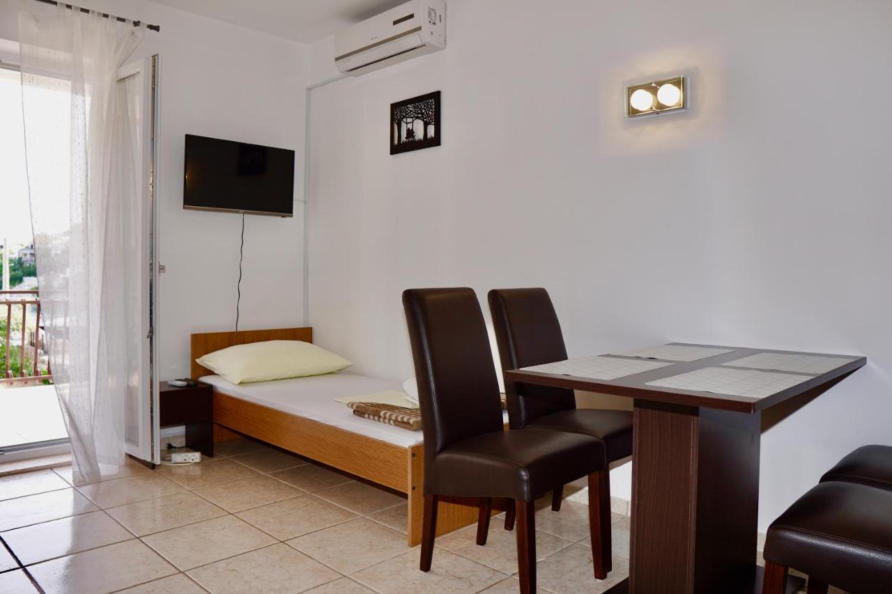 Apartments Victoria Trogir Luaran gambar