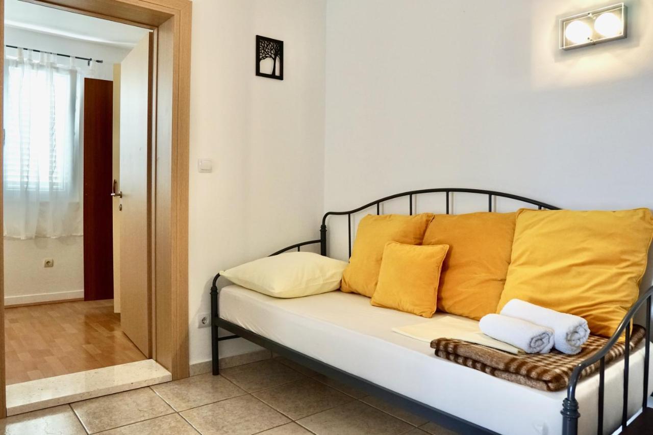 Apartments Victoria Trogir Luaran gambar