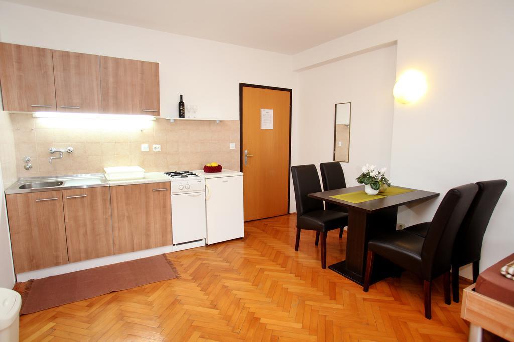 Apartments Victoria Trogir Luaran gambar